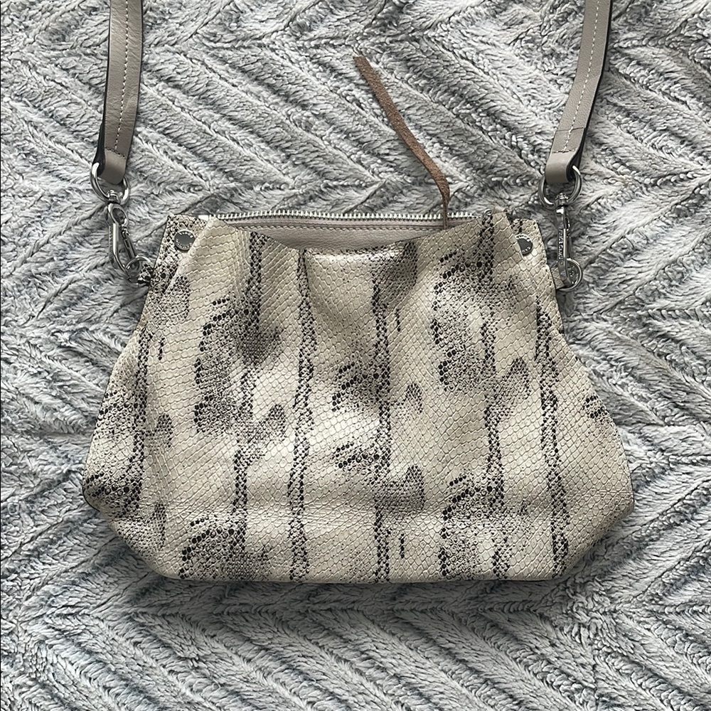Vince Camuto Malyn Crossbody‎ Leather Bag